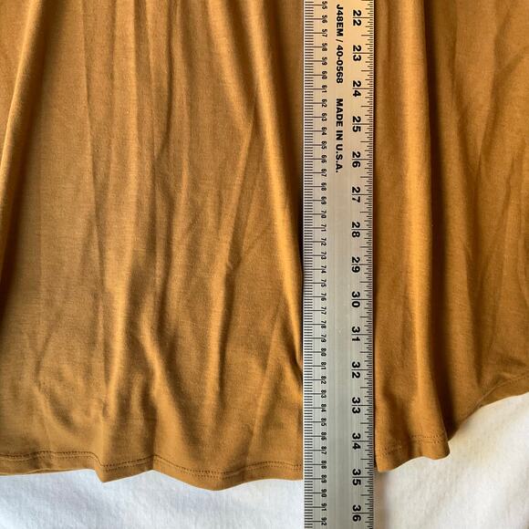 Zenana Premium Women Dress size M Relaxed Fit 3/4 Sleeve Stretchy Crew Neck Tan - Picture 3 of 10